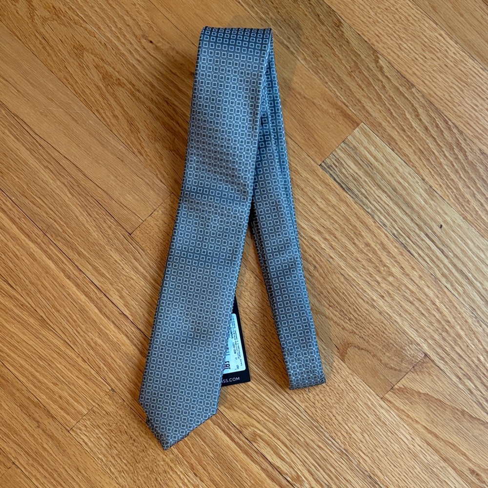 Hugo Boss Classic Gray Patterned Tie